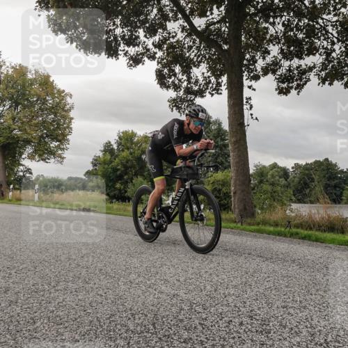 30.08.2026 - Elbe Triathlon Hamburg Michael Burmester http://msf.ph/oto/10044181 30.08.2026 09:22:19 Radfahren 193, 286, 299, 301, 411 meine-sportfotos.de