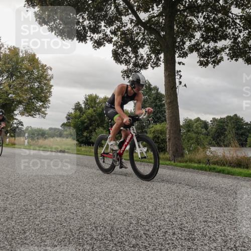 30.08.2026 - Elbe Triathlon Hamburg Michael Burmester http://msf.ph/oto/10044197 30.08.2026 09:22:22 Radfahren 193, 299, 301, 411 meine-sportfotos.de