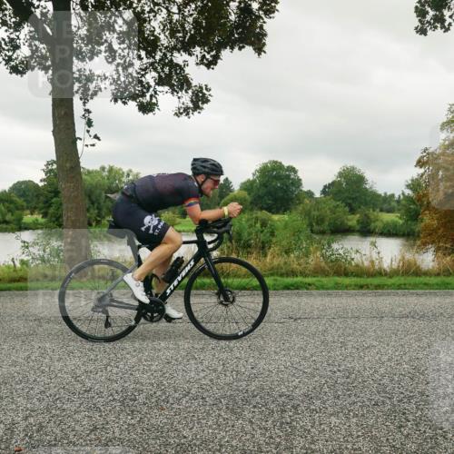 30.08.2026 - Elbe Triathlon Hamburg Michael Burmester http://msf.ph/oto/10044356 30.08.2026 09:11:27 Radfahren 230, 255 meine-sportfotos.de