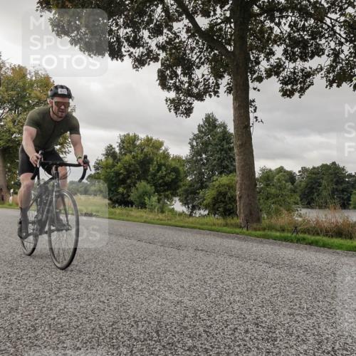 30.08.2026 - Elbe Triathlon Hamburg Michael Burmester http://msf.ph/oto/10044360 30.08.2026 09:23:13 Radfahren 283, 437, 541, 555, 632, 708 meine-sportfotos.de