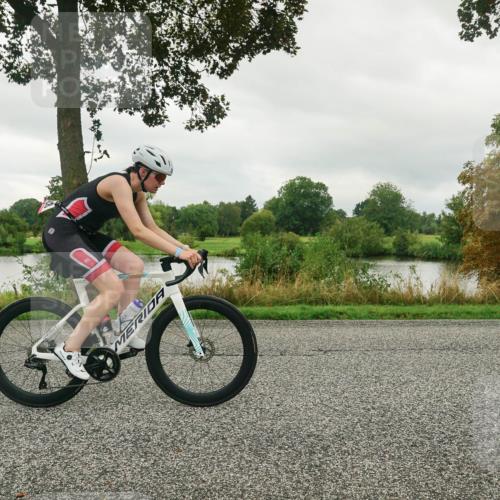 30.08.2026 - Elbe Triathlon Hamburg Michael Burmester http://msf.ph/oto/10044372 30.08.2026 09:11:39 Radfahren 270, 328 meine-sportfotos.de