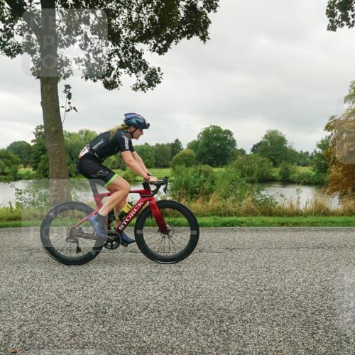 30.08.2026 - Elbe Triathlon Hamburg Michael Burmester http://msf.ph/oto/10044401 30.08.2026 09:11:55 Radfahren 261, 382 meine-sportfotos.de