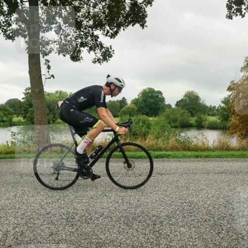 30.08.2026 - Elbe Triathlon Hamburg Michael Burmester http://msf.ph/oto/10044416 30.08.2026 09:12:10 Radfahren 181, 223, 295 meine-sportfotos.de