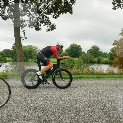 30.08.2026 - Elbe Triathlon Hamburg Michael Burmester http://msf.ph/oto/10044445 30.08.2026 09:12:20 Radfahren 210, 290, 310, 314, 347, 351, 359, 374 meine-sportfotos.de