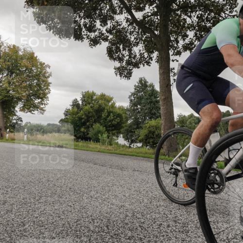 30.08.2026 - Elbe Triathlon Hamburg Michael Burmester http://msf.ph/oto/10044510 30.08.2026 09:23:59 Radfahren 240, 535, 583, 612, 621, 643 meine-sportfotos.de