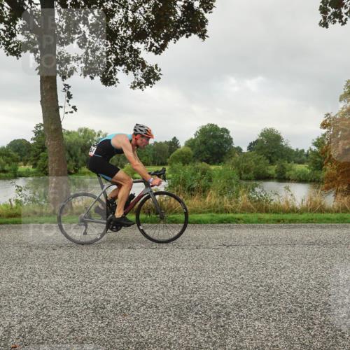 30.08.2026 - Elbe Triathlon Hamburg Michael Burmester http://msf.ph/oto/10044770 30.08.2026 09:14:04 Radfahren 284, 394, 426, 544 meine-sportfotos.de