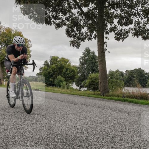 30.08.2026 - Elbe Triathlon Hamburg Michael Burmester http://msf.ph/oto/10044795 30.08.2026 09:25:14 Radfahren 223, 270, 397, 399, 732 meine-sportfotos.de