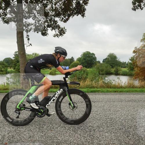 30.08.2026 - Elbe Triathlon Hamburg Michael Burmester http://msf.ph/oto/10044875 30.08.2026 09:14:35 Radfahren 195, 205, 215, 225, 235, 383 meine-sportfotos.de