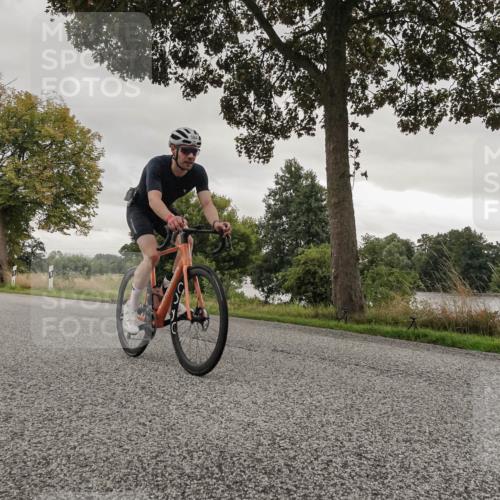 30.08.2026 - Elbe Triathlon Hamburg Michael Burmester http://msf.ph/oto/10045062 30.08.2026 09:26:18 Radfahren 210, 295, 382, 385, 417, 480, 504 meine-sportfotos.de