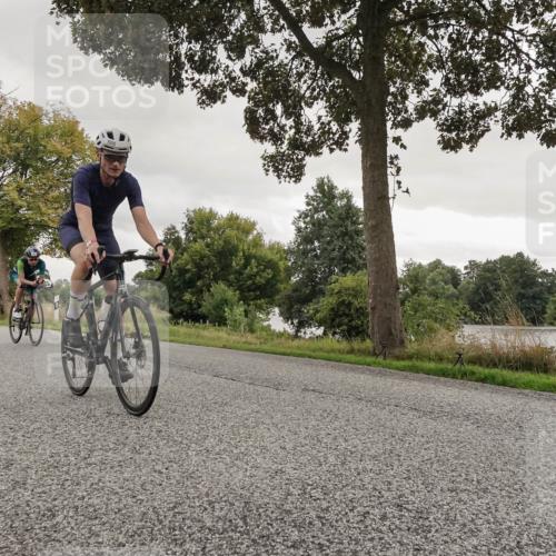 30.08.2026 - Elbe Triathlon Hamburg Michael Burmester http://msf.ph/oto/10045131 30.08.2026 09:26:31 Radfahren 201, 264, 347, 351, 423, 506, 611, 756 meine-sportfotos.de