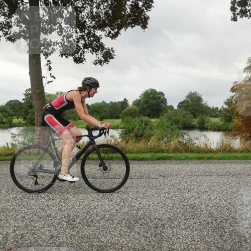 30.08.2026 - Elbe Triathlon Hamburg Michael Burmester http://msf.ph/oto/10045257 30.08.2026 09:16:40 Radfahren 217, 231, 247, 327, 384, 641 meine-sportfotos.de