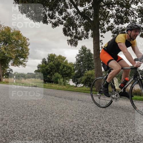 30.08.2026 - Elbe Triathlon Hamburg Michael Burmester http://msf.ph/oto/10045265 30.08.2026 09:26:57 Radfahren 245, 310, 318, 328, 359, 503, 580, 595, 596, 626, 676 meine-sportfotos.de