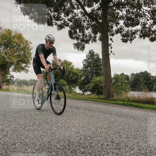 30.08.2026 - Elbe Triathlon Hamburg Michael Burmester http://msf.ph/oto/10045286 30.08.2026 09:27:02 Radfahren 202, 245, 251, 626, 635 meine-sportfotos.de