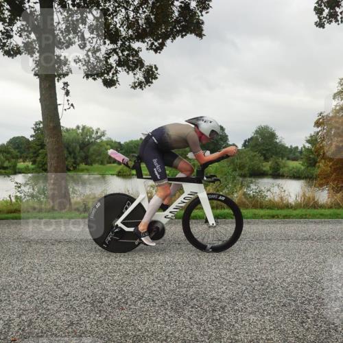 30.08.2026 - Elbe Triathlon Hamburg Michael Burmester http://msf.ph/oto/10045305 30.08.2026 09:16:48 Radfahren 247, 305, 391, 431, 637, 641 meine-sportfotos.de