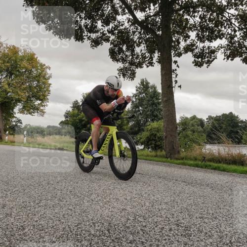 30.08.2026 - Elbe Triathlon Hamburg Michael Burmester http://msf.ph/oto/10045420 30.08.2026 09:27:33 Radfahren 325, 464, 613, 647, 665 meine-sportfotos.de