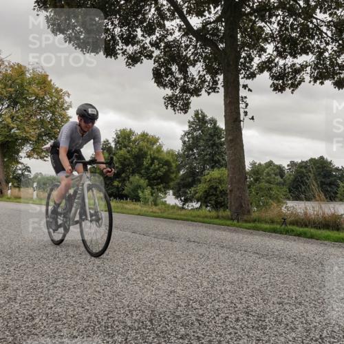 30.08.2026 - Elbe Triathlon Hamburg Michael Burmester http://msf.ph/oto/10045445 30.08.2026 09:27:51 Radfahren 275, 340, 366, 475, 618 meine-sportfotos.de
