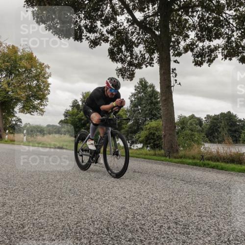 30.08.2026 - Elbe Triathlon Hamburg Michael Burmester http://msf.ph/oto/10045605 30.08.2026 09:28:15 Radfahren 235, 253, 558, 569, 698, 731, 741, 976 meine-sportfotos.de