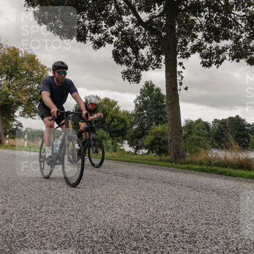 30.08.2026 - Elbe Triathlon Hamburg Michael Burmester http://msf.ph/oto/10045988 30.08.2026 09:29:50 Radfahren 273, 317, 589, 747 meine-sportfotos.de
