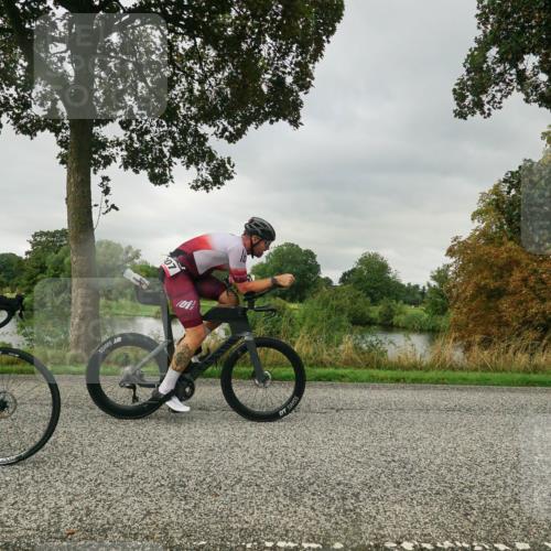 30.08.2026 - Elbe Triathlon Hamburg Michael Burmester http://msf.ph/oto/10046059 30.08.2026 09:22:07 Radfahren 280, 307, 363, 418, 470, 476, 516, 582 meine-sportfotos.de
