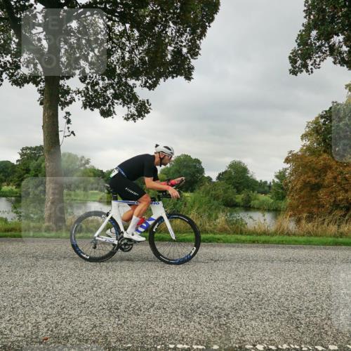 30.08.2026 - Elbe Triathlon Hamburg Michael Burmester http://msf.ph/oto/10046066 30.08.2026 09:22:08 Radfahren 280, 307, 320, 418, 470, 476, 516, 582 meine-sportfotos.de