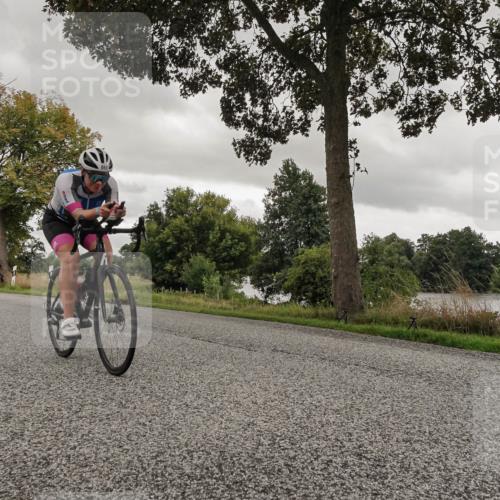 30.08.2026 - Elbe Triathlon Hamburg Michael Burmester http://msf.ph/oto/10046157 30.08.2026 09:30:30 Radfahren 388, 414, 438, 452, 527, 769, 869 meine-sportfotos.de