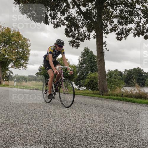 30.08.2026 - Elbe Triathlon Hamburg Michael Burmester http://msf.ph/oto/10046173 30.08.2026 09:30:37 Radfahren 388, 414, 548, 658, 751 meine-sportfotos.de