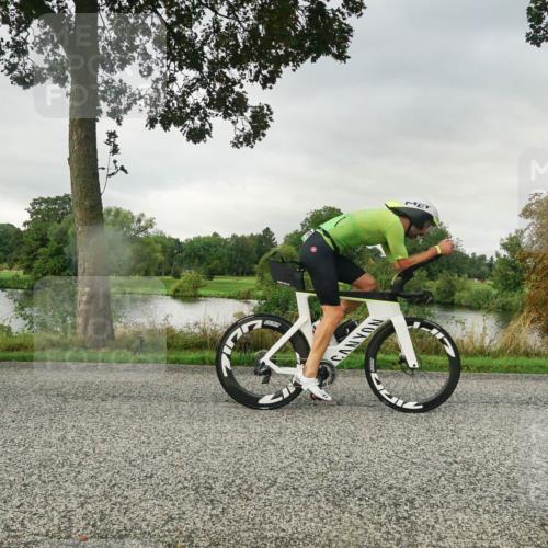 30.08.2026 - Elbe Triathlon Hamburg Michael Burmester http://msf.ph/oto/10046225 30.08.2026 09:23:06 Radfahren 182, 404, 413, 437, 439, 632, 705, 1895 meine-sportfotos.de