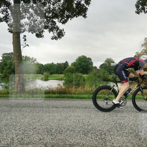 30.08.2026 - Elbe Triathlon Hamburg Michael Burmester http://msf.ph/oto/10046339 30.08.2026 09:23:58 Radfahren 240, 535, 583, 612, 621, 643 meine-sportfotos.de