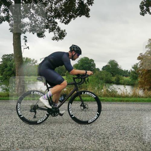 30.08.2026 - Elbe Triathlon Hamburg Michael Burmester http://msf.ph/oto/10046406 30.08.2026 09:24:33 Radfahren 191, 191, 232, 252, 262, 326, 560, 603 meine-sportfotos.de