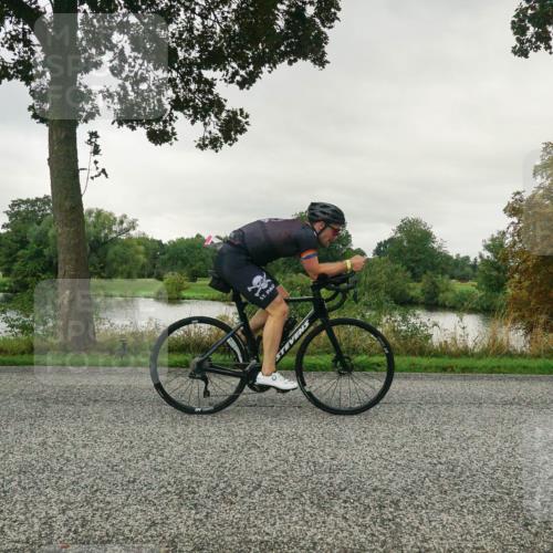 30.08.2026 - Elbe Triathlon Hamburg Michael Burmester http://msf.ph/oto/10046515 30.08.2026 09:25:08 Radfahren 223, 230, 397 meine-sportfotos.de