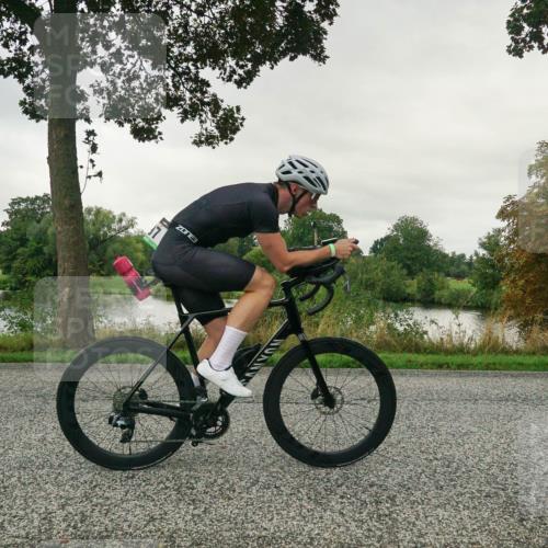 30.08.2026 - Elbe Triathlon Hamburg Michael Burmester http://msf.ph/oto/10046531 30.08.2026 09:25:13 Radfahren 223, 270, 397, 399, 732 meine-sportfotos.de