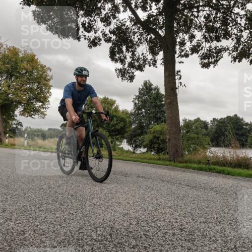 30.08.2026 - Elbe Triathlon Hamburg Michael Burmester http://msf.ph/oto/10046639 30.08.2026 09:32:19 Radfahren 305, 309, 358, 514, 841 meine-sportfotos.de