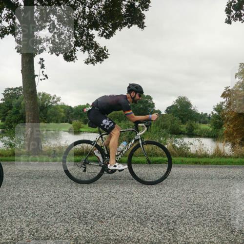 30.08.2026 - Elbe Triathlon Hamburg Michael Burmester http://msf.ph/oto/10046651 30.08.2026 09:25:42 Radfahren 192, 192, 294, 331, 446, 619 meine-sportfotos.de