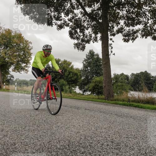 30.08.2026 - Elbe Triathlon Hamburg Michael Burmester http://msf.ph/oto/10046693 30.08.2026 09:32:48 Radfahren 312, 412, 666, 1894 meine-sportfotos.de