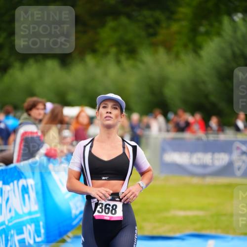 30.08.2026 - Elbe Triathlon Hamburg LAZAROV Photography http://msf.ph/oto/10046832 30.08.2026 10:26:35 Ziel 280, 368 meine-sportfotos.de