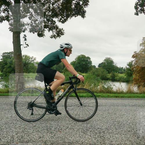 30.08.2026 - Elbe Triathlon Hamburg Michael Burmester http://msf.ph/oto/10046849 30.08.2026 09:26:29 Radfahren 201, 264, 347, 351, 423, 506, 579, 611, 756 meine-sportfotos.de
