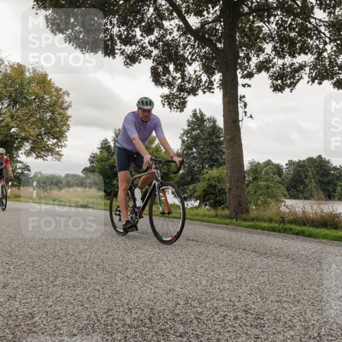 30.08.2026 - Elbe Triathlon Hamburg Michael Burmester http://msf.ph/oto/10046935 30.08.2026 09:33:35 Radfahren 279, 490, 498, 502, 687, 691, 718, 735 meine-sportfotos.de