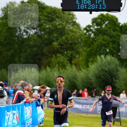30.08.2026 - Elbe Triathlon Hamburg LAZAROV Photography http://msf.ph/oto/10046988 30.08.2026 10:28:14 Ziel 253, 318 meine-sportfotos.de