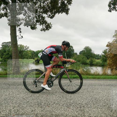 30.08.2026 - Elbe Triathlon Hamburg Michael Burmester http://msf.ph/oto/10047363 30.08.2026 09:28:45 Radfahren 248, 383, 746 meine-sportfotos.de