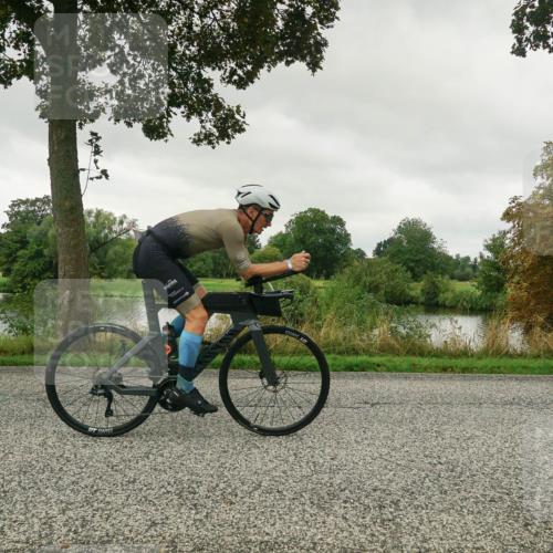 30.08.2026 - Elbe Triathlon Hamburg Michael Burmester http://msf.ph/oto/10047369 30.08.2026 09:28:52 Radfahren 212, 248, 380, 636 meine-sportfotos.de