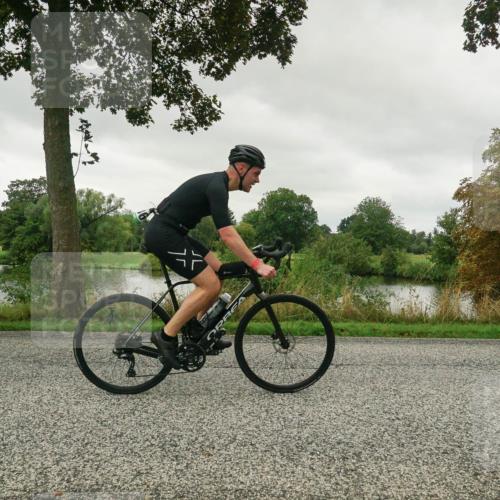 30.08.2026 - Elbe Triathlon Hamburg Michael Burmester http://msf.ph/oto/10047378 30.08.2026 09:28:56 Radfahren 212, 380, 445, 459, 636 meine-sportfotos.de