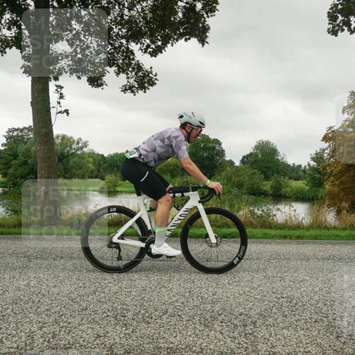 30.08.2026 - Elbe Triathlon Hamburg Michael Burmester http://msf.ph/oto/10047542 30.08.2026 09:29:34 Radfahren 393, 395, 430, 532, 702, 722, 750 meine-sportfotos.de