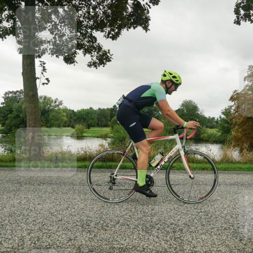 30.08.2026 - Elbe Triathlon Hamburg Michael Burmester http://msf.ph/oto/10047665 30.08.2026 09:30:08 Radfahren 426, 620, 641, 752 meine-sportfotos.de