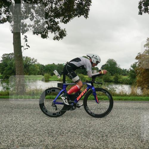 30.08.2026 - Elbe Triathlon Hamburg Michael Burmester http://msf.ph/oto/10047714 30.08.2026 09:30:23 Radfahren 321, 438, 452, 484, 489, 527, 769, 779, 869 meine-sportfotos.de