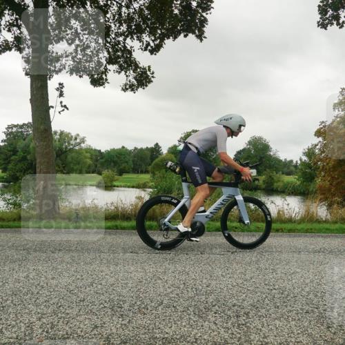 30.08.2026 - Elbe Triathlon Hamburg Michael Burmester http://msf.ph/oto/10047781 30.08.2026 09:30:30 Radfahren 388, 414, 438, 452, 527, 769, 869 meine-sportfotos.de