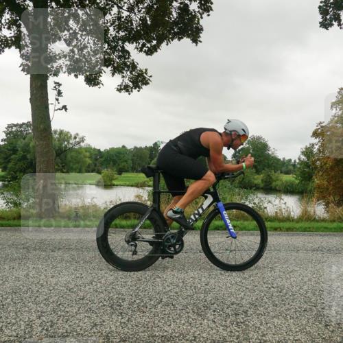 30.08.2026 - Elbe Triathlon Hamburg Michael Burmester http://msf.ph/oto/10047835 30.08.2026 09:30:49 Radfahren 354, 433, 495, 572, 671, 700 meine-sportfotos.de