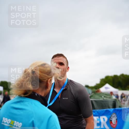 30.08.2026 - Elbe Triathlon Hamburg LAZAROV Photography http://msf.ph/oto/10047944 30.08.2026 10:32:07 Ziel  meine-sportfotos.de