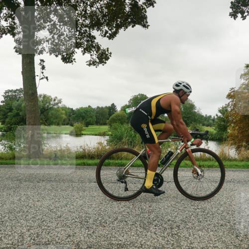 30.08.2026 - Elbe Triathlon Hamburg Michael Burmester http://msf.ph/oto/10047961 30.08.2026 09:31:12 Radfahren 375, 493, 546, 553, 664, 725 meine-sportfotos.de