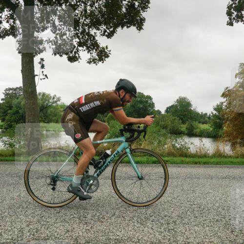 30.08.2026 - Elbe Triathlon Hamburg Michael Burmester http://msf.ph/oto/10048034 30.08.2026 09:31:34 Radfahren 285, 369, 376, 701, 703, 771 meine-sportfotos.de