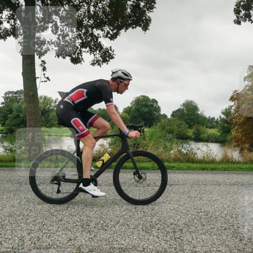 30.08.2026 - Elbe Triathlon Hamburg Michael Burmester http://msf.ph/oto/10048092 30.08.2026 09:31:43 Radfahren 276, 319, 360, 361, 650, 655, 673 meine-sportfotos.de